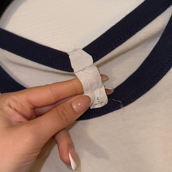 Alpha Chi Omega Canvas White and Navy Graphic Tee - Picture 3 of 6